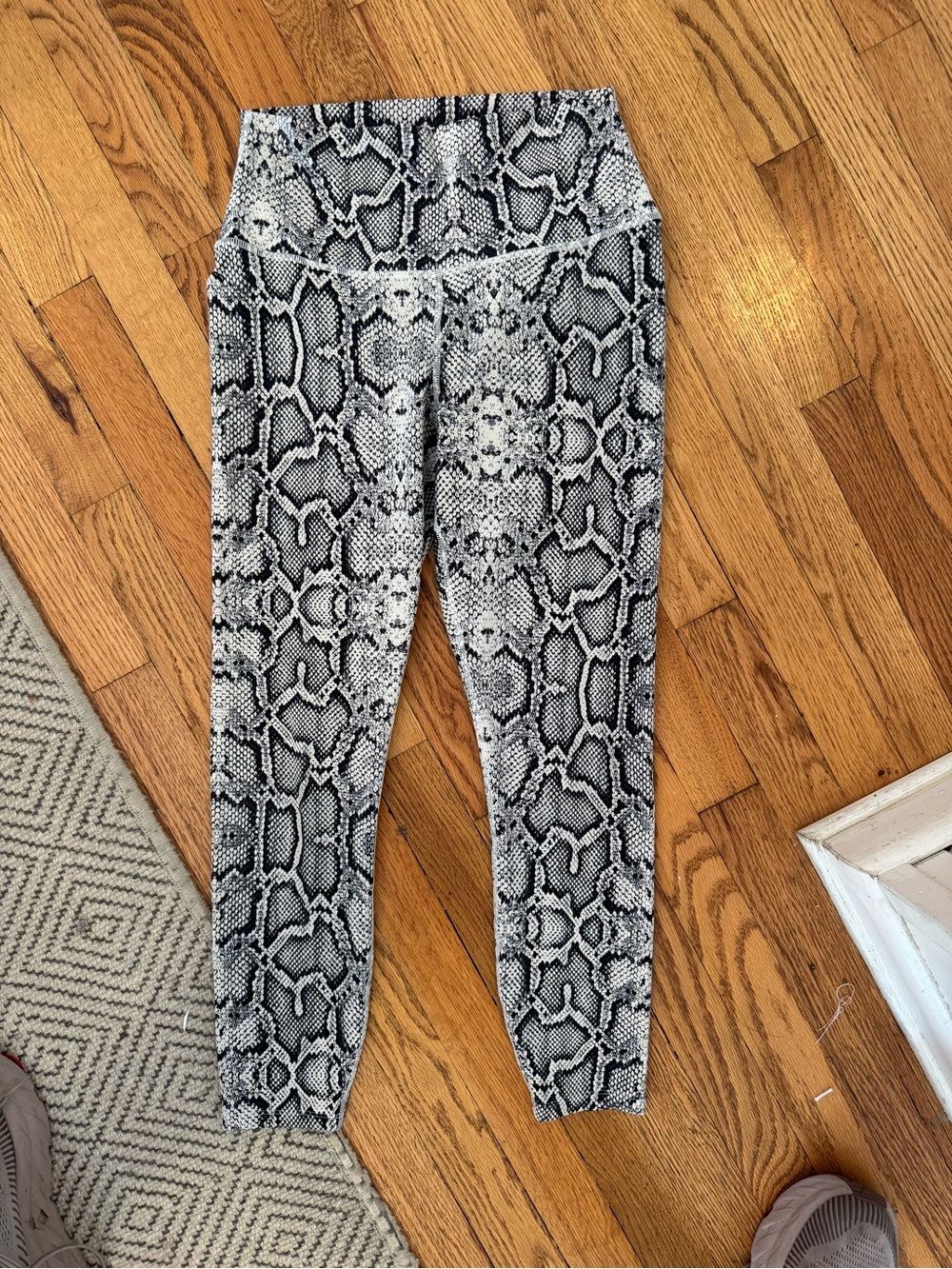 Varley Snakeskin Leggings